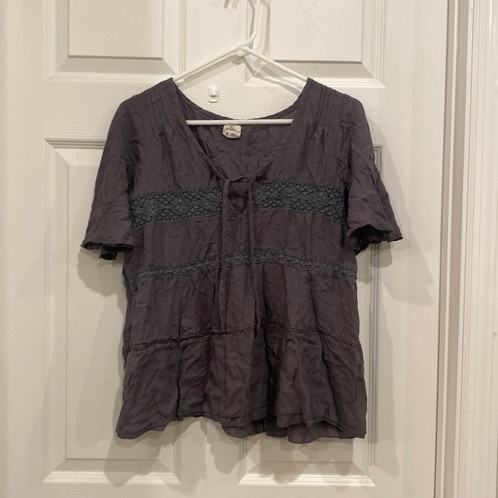 🐰Grey O’Neil Flowy tunic